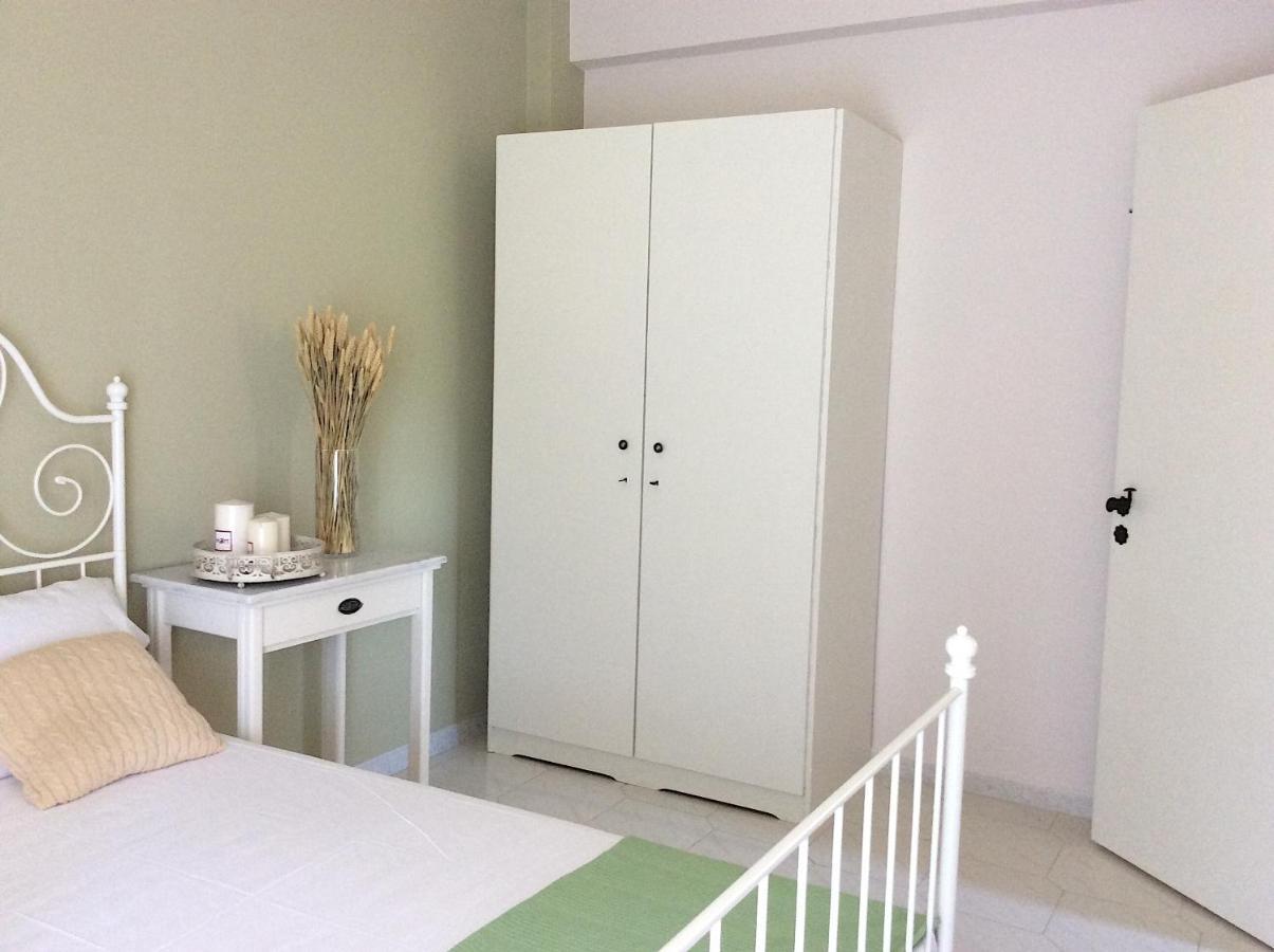 Kefalonia Apartments - Marias Studios - 2 Bedroom Apartment In Orchard, Spartia Exterior photo