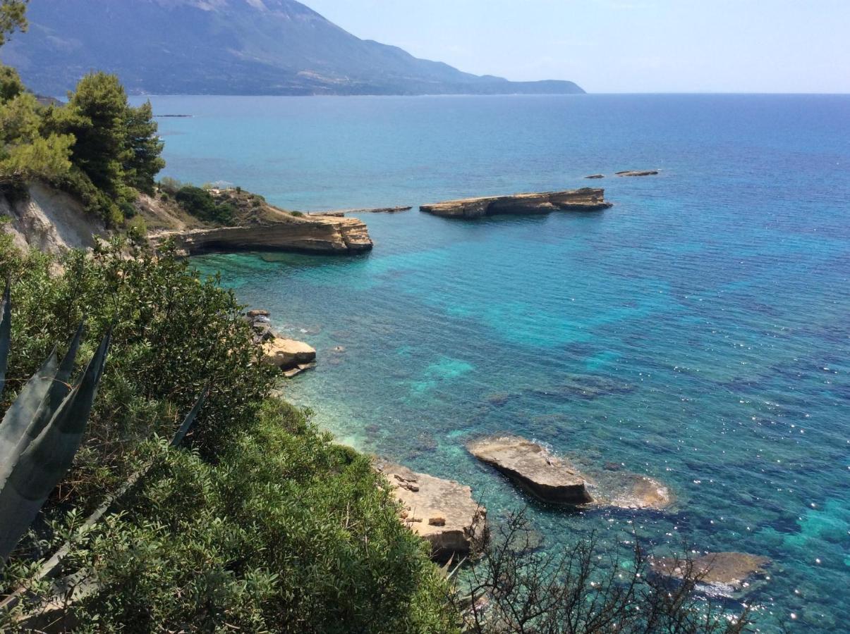 Kefalonia Apartments - Marias Studios - 2 Bedroom Apartment In Orchard, Spartia Exterior photo