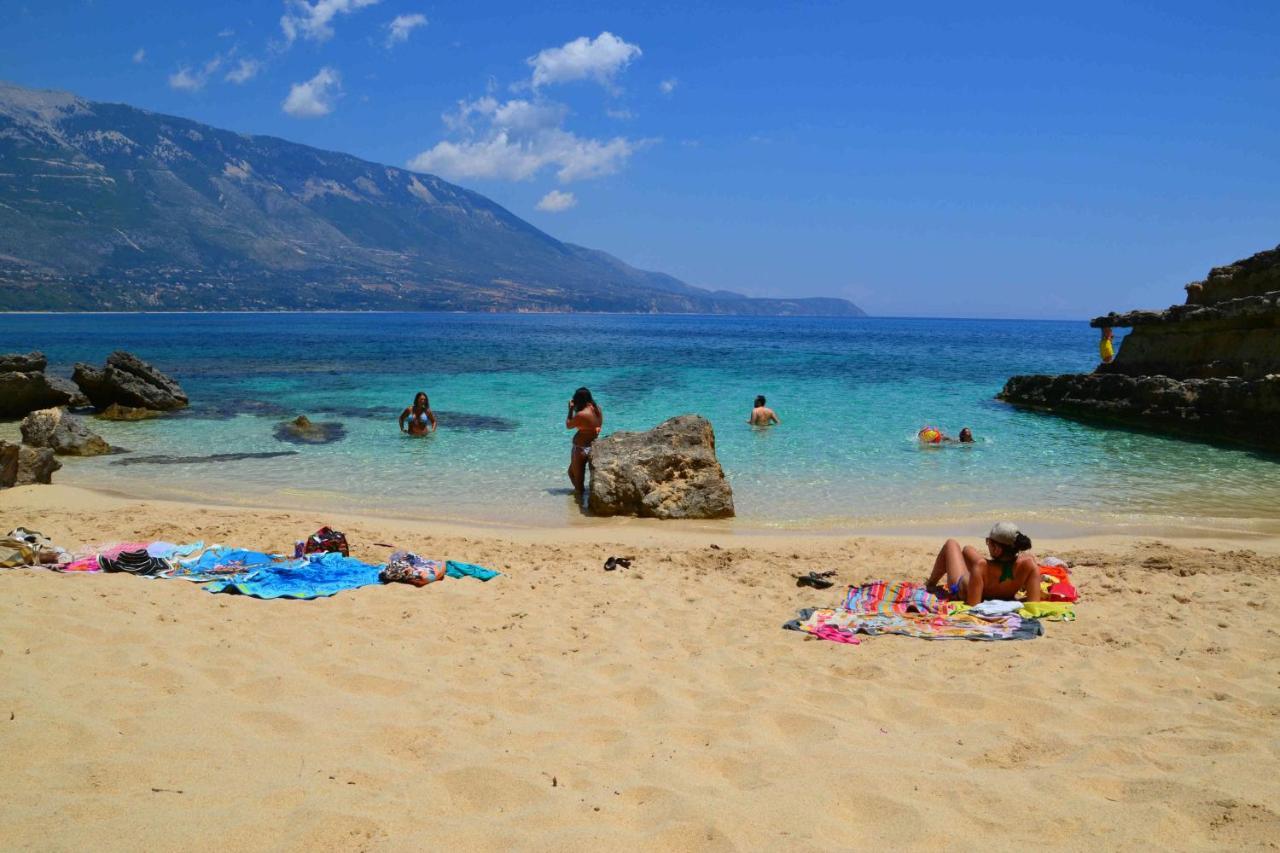 Kefalonia Apartments - Marias Studios - 2 Bedroom Apartment In Orchard, Spartia Exterior photo